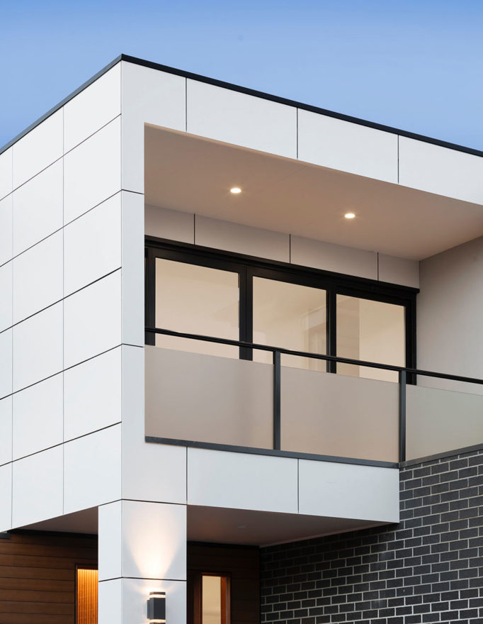 r-architecture-KqMaA8gDfl0-unsplash-1-682x1024